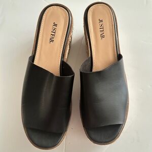 JustFab Black Platform Sandals – Woven Sole – Size 7.5 (RAEDELL) Pre-Owned